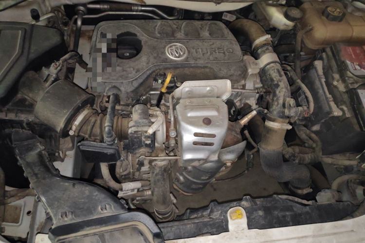 Used Buick GT 2018 15T Manual Elite Version China V Standard Engine Bay