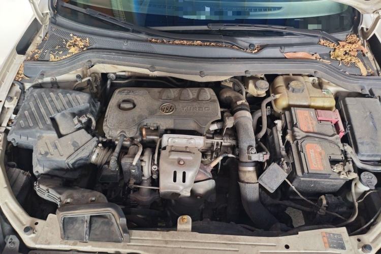 Used Buick GT 2018 18T Automatic Elite Model Engine Bay