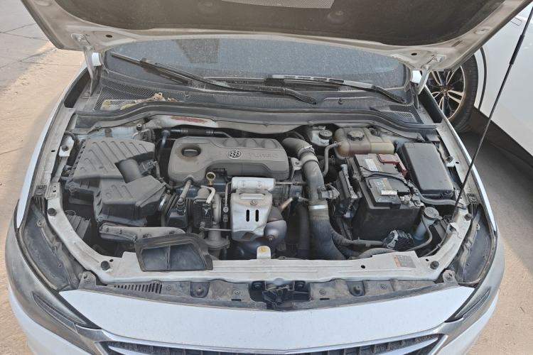 Used Buick GT 2018 18T Automatic Flagship Model Engine Bay