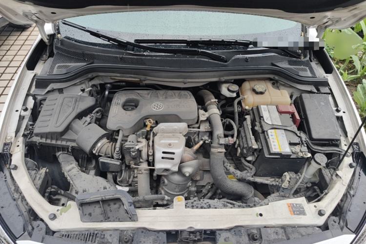 Used Buick GT 2018 15T Dual-Clutch Elite Model China V Standard Engine Bay