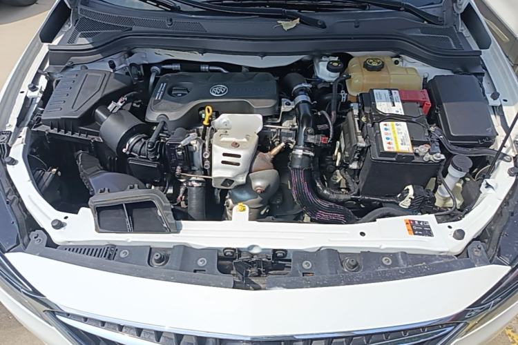 Used Buick GT 2018 15T Manual Entry-Level Version China V Standard Engine Bay