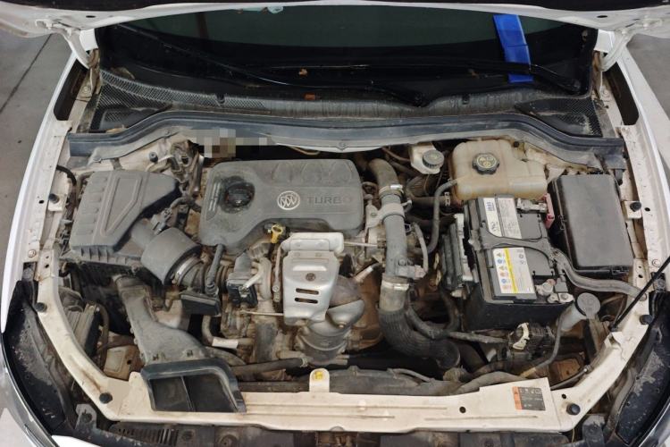 Used Buick GT 2018 15T Manual Elite Version China V Standard Engine Bay