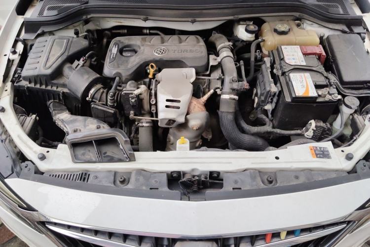 Used Buick GT 2018 15T Manual Entry-Level Version China V Standard Engine Bay
