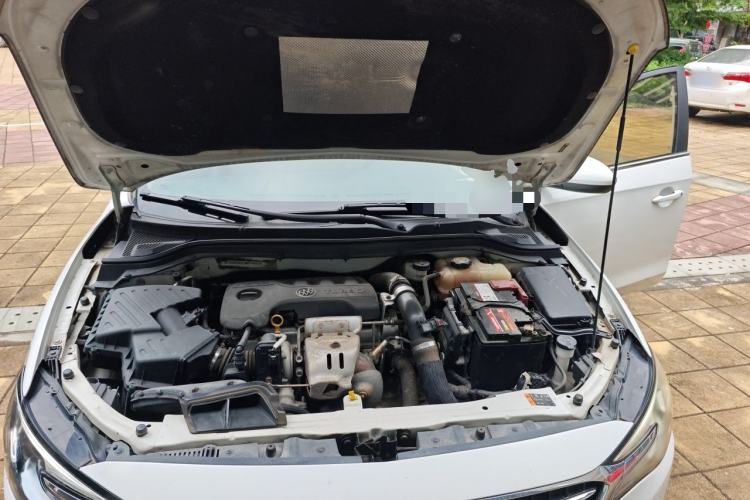 Used Buick GT 2018 18T Automatic Flagship Model Engine Bay