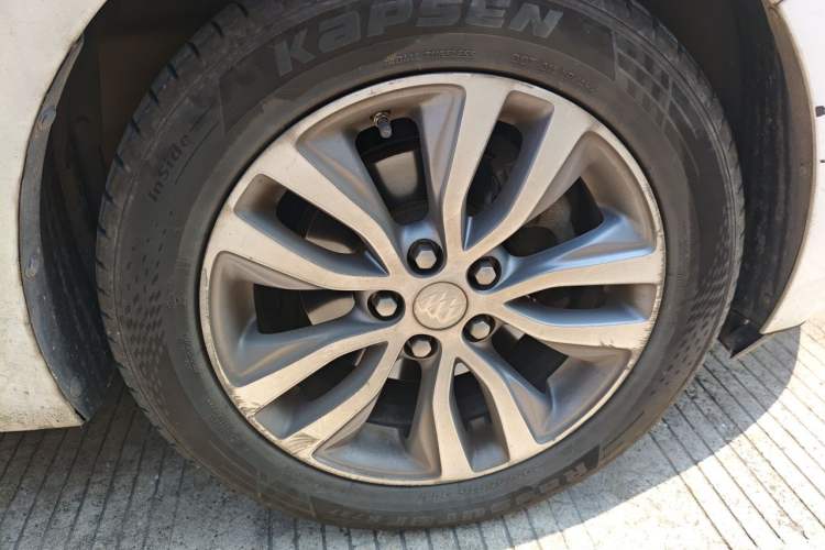 Used Buick GT 2018 18T Automatic Elite Model Exterior 1