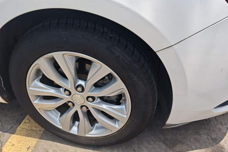 Used Buick GT 2018 15T Dual-Clutch Elite Model China V Standard Exterior 1