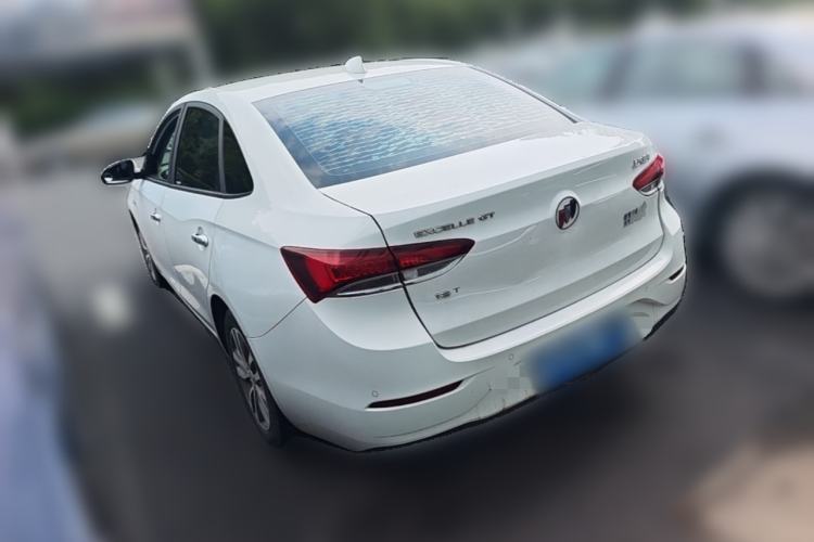 Used Buick GT 2018 18T Automatic Elite Model Exterior 2