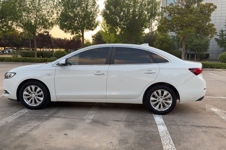 Used Buick GT 2018 15T Dual-Clutch Elite Model China V Standard Exterior 2
