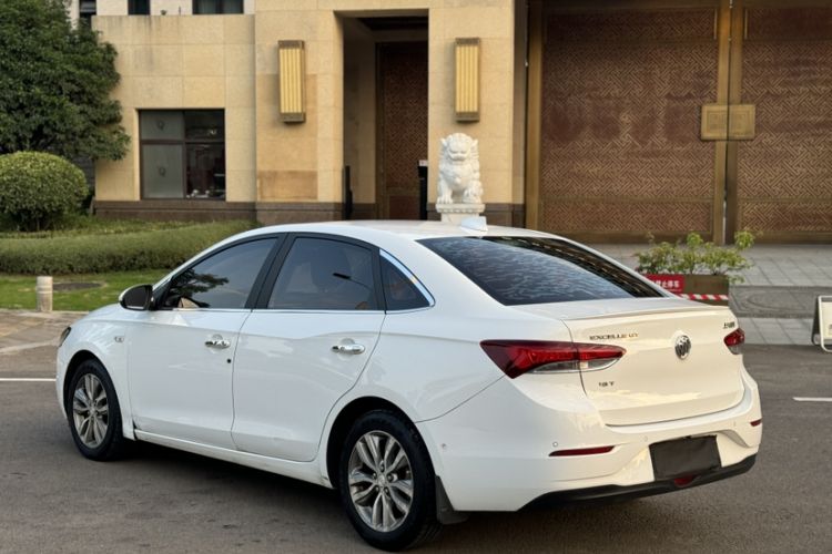 Used Buick GT 2018 18T Automatic Flagship Model Exterior 3