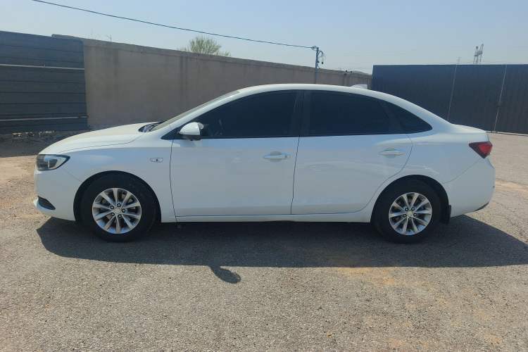 Used Buick GT 2018 15T Dual-Clutch Advanced Model China V Standard Exterior 3