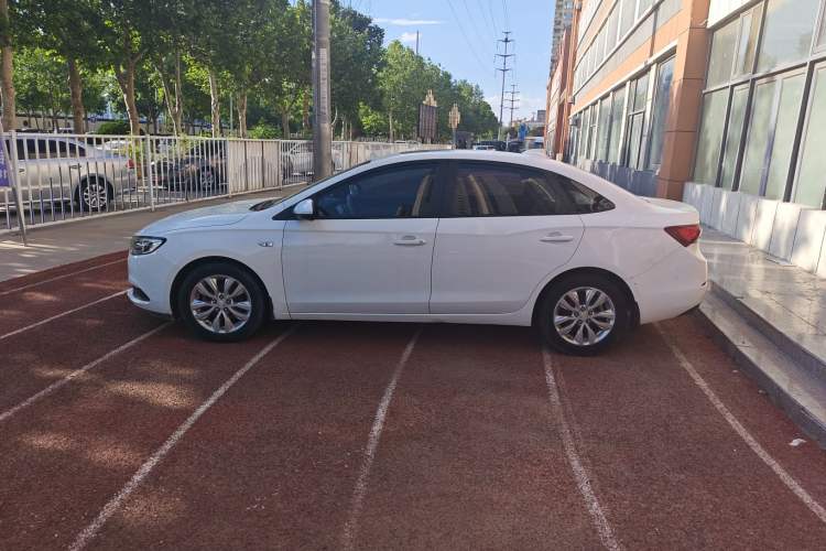 Used Buick GT 2018 15T Dual-Clutch Elite Model China V Standard Exterior 4