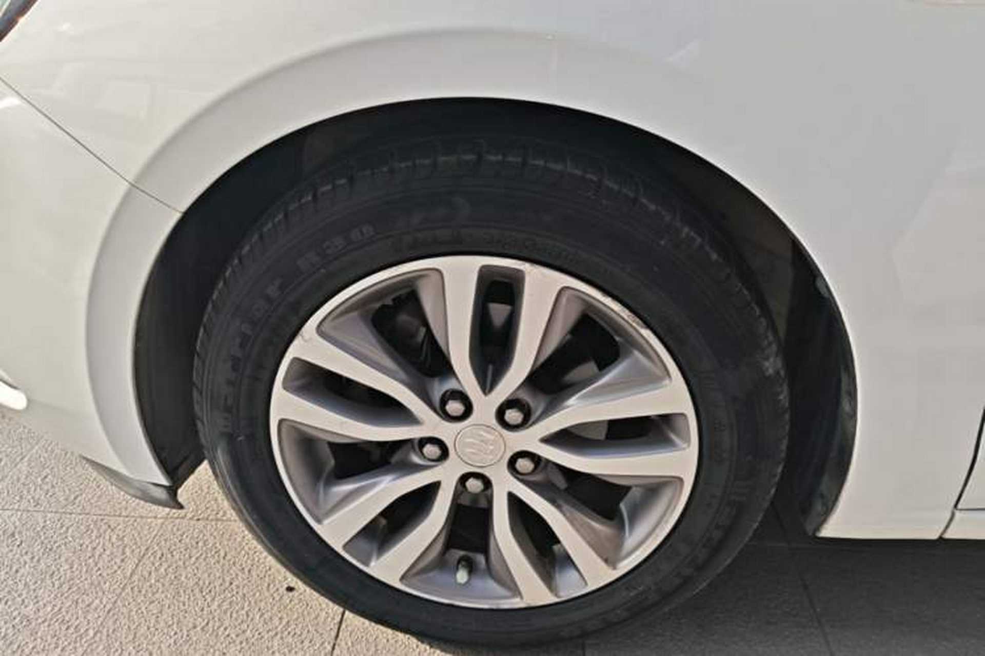 Used Buick GT 2018 18T Automatic Elite Model Exterior 4