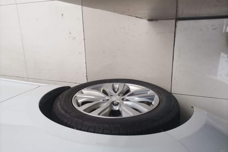 Used Buick GT 2018 15T Dual-Clutch Elite Model China V Standard Exterior 4