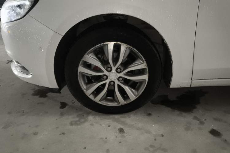 Used Buick GT 2018 18T Automatic Flagship Model Exterior 4