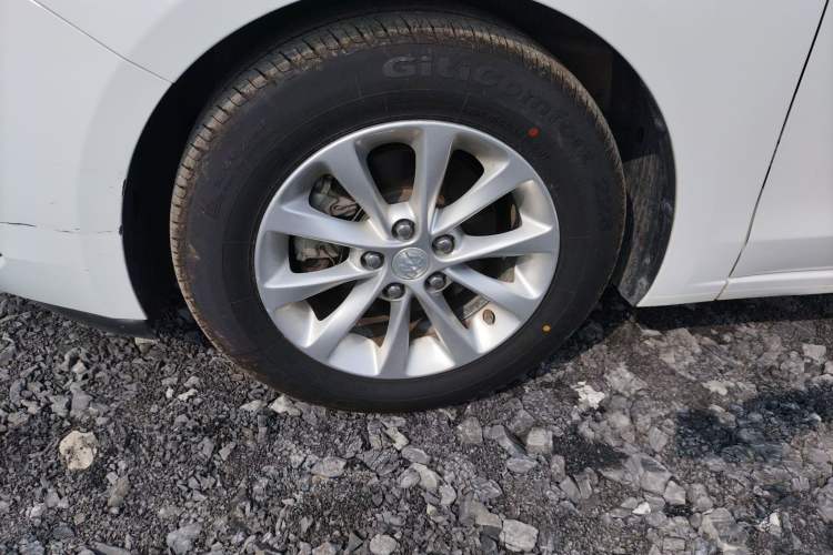 Used Buick GT 2018 15T Dual-Clutch Advanced Model China V Standard Exterior 4