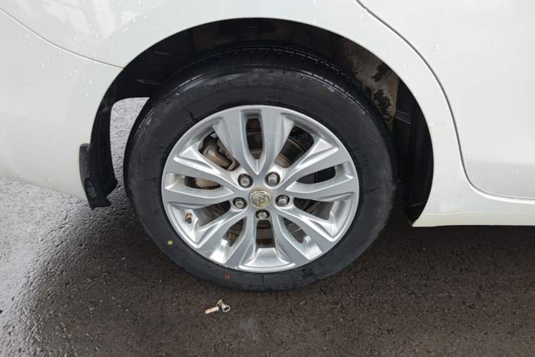 Used Buick GT 2018 15T Dual-Clutch Elite Model China V Standard Exterior 5