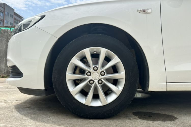 Used Buick GT 2018 15T Dual-Clutch Advanced Model China V Standard Exterior 5