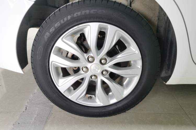 Used Buick GT 2018 15T Dual-Clutch Elite Model China V Standard Exterior 5