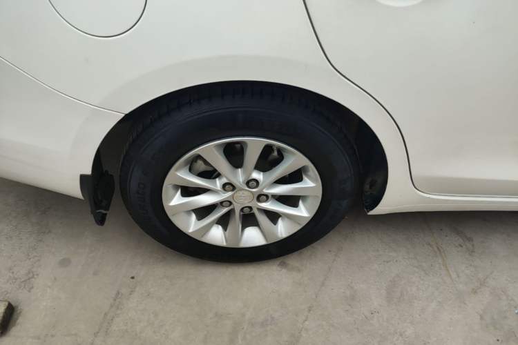Used Buick GT 2018 15T Manual Entry-Level Version China V Standard Exterior 5