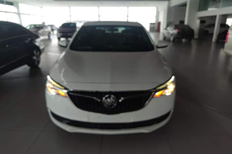 Used Buick GT 2018 15T Dual-Clutch Elite Model China V Standard Front