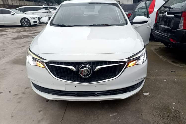 Used Buick GT 2018 15T Dual-Clutch Elite Model China V Standard Front
