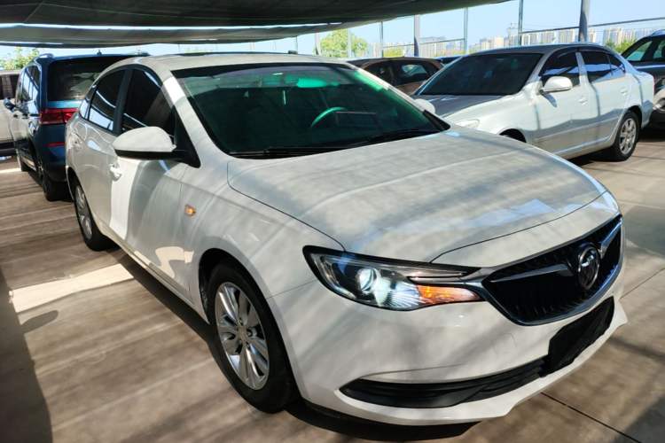 Used Buick GT 2018 15T Manual Elite Version China V Standard Front Right 45 Deg