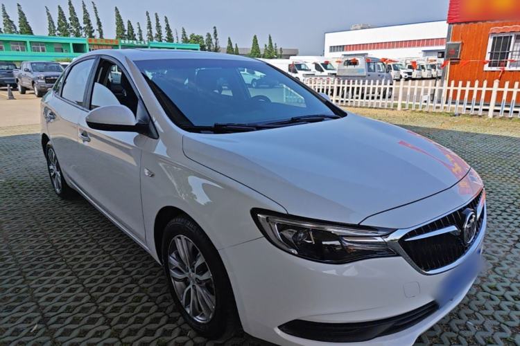 Used Buick GT 2018 18T Automatic Elite Model Front Right 45 Deg