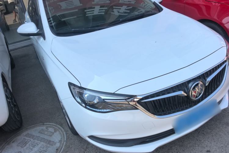 Used Buick GT 2018 15T Manual Elite Version China V Standard Front Right 45 Deg