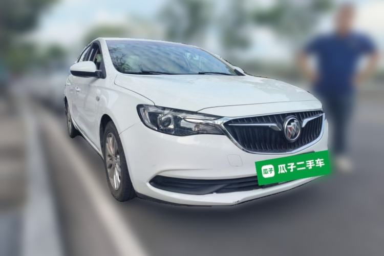 Used Buick GT 2018 15T Manual Elite Version China V Standard Front Right 45 Deg
