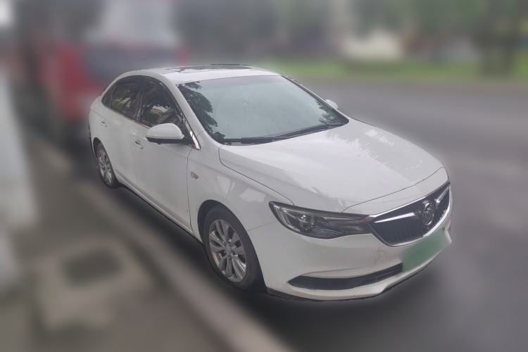 Used Buick GT 2018 15T Manual Elite Version China V Standard Front Right 45 Deg