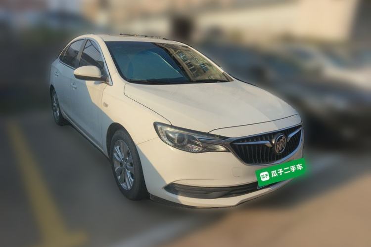Used Buick GT 2018 15T Manual Elite Version China V Standard Front Right 45 Deg