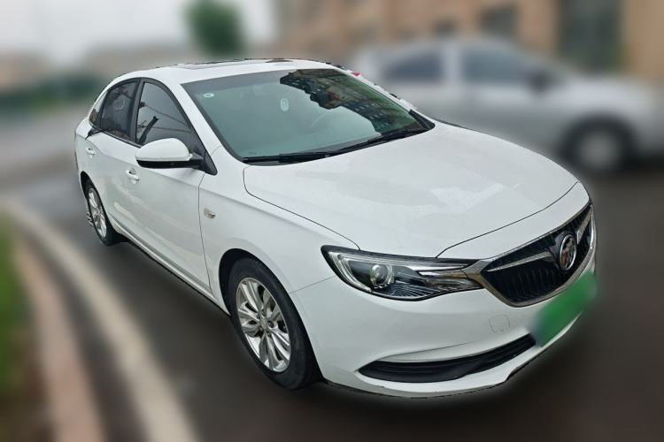 Used Buick GT 2018 15T Manual Elite Version China V Standard Front Right 45 Deg