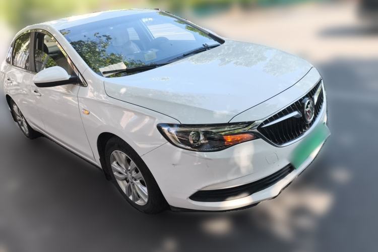 Used Buick GT 2018 15T Dual-Clutch Elite Model China V Standard Front Right 45 Deg