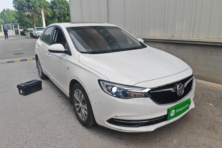 Used Buick GT 2018 18T Automatic Flagship Model Front Right 45 Deg