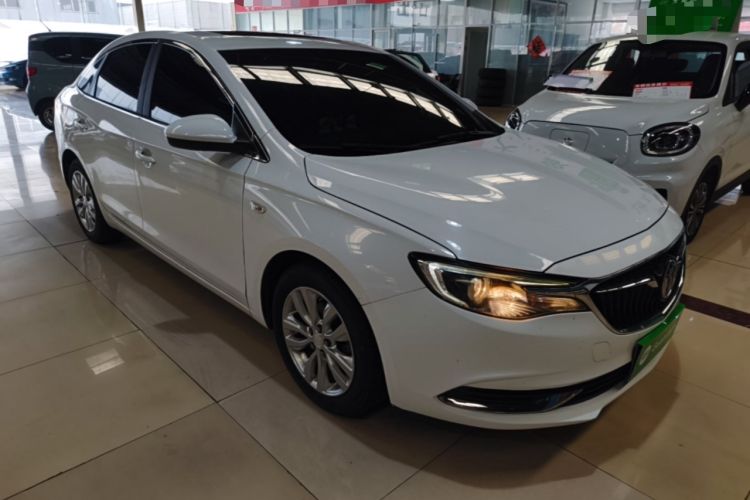 Used Buick GT 2018 15T Dual-Clutch Elite Model China V Standard Front Right 45 Deg