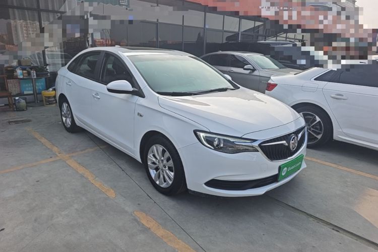 Used Buick GT 2018 15T Dual-Clutch Elite Model China V Standard Front Right 45 Deg