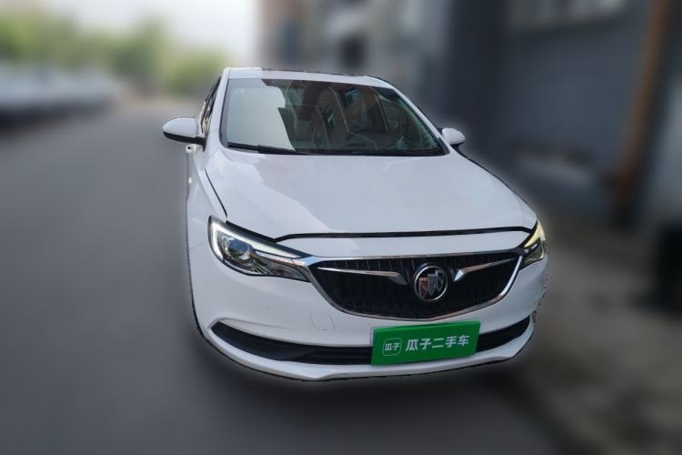 Used Buick GT 2018 15T Manual Elite Version China V Standard Front Right 45 Deg
