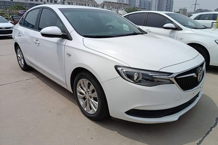Used Buick GT 2018 15T Manual Elite Version China V Standard Front Right 45 Deg