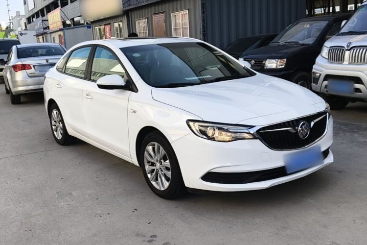 Used Buick GT 2018 15T Manual Elite Version China V Standard Front Right 45 Deg