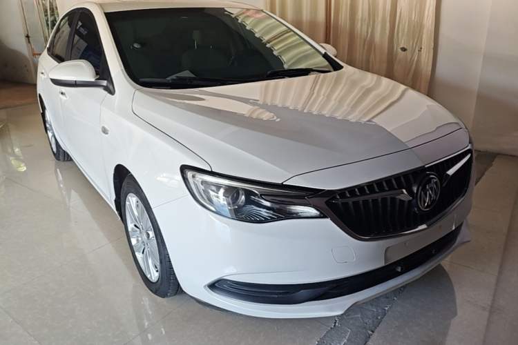 Used Buick GT 2018 15T Dual-Clutch Elite Model China V Standard Front Right 45 Deg