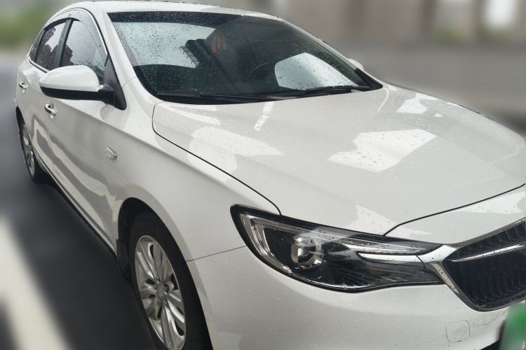 Used Buick GT 2018 15T Manual Elite Version China V Standard Front Right 45 Deg