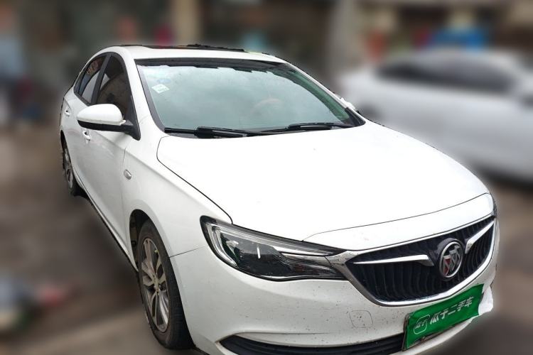 Used Buick GT 2018 18T Automatic Elite Model Front Right 45 Deg