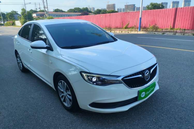 Used Buick GT 2018 18T Automatic Elite Model Front Right 45 Deg