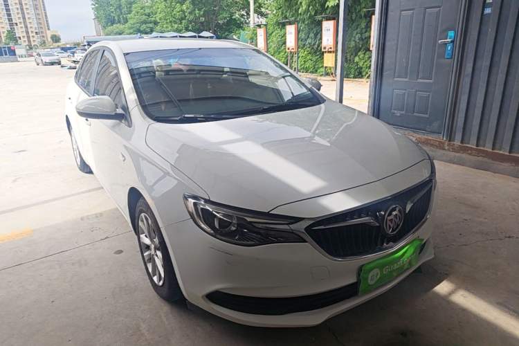 Used Buick GT 2018 15T Dual-Clutch Advanced Model China V Standard Front Right 45 Deg