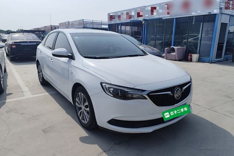 Used Buick GT 2018 18T Automatic Elite Model Front Right 45 Deg