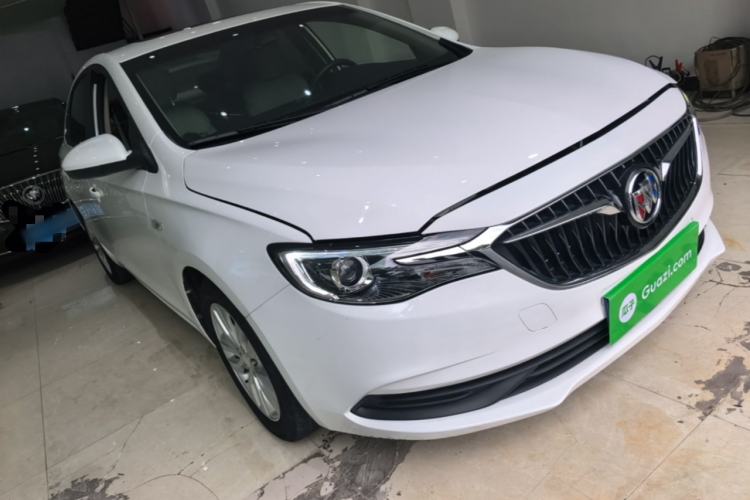Used Buick GT 2018 15T Dual-Clutch Elite Model China V Standard Front Right 45 Deg