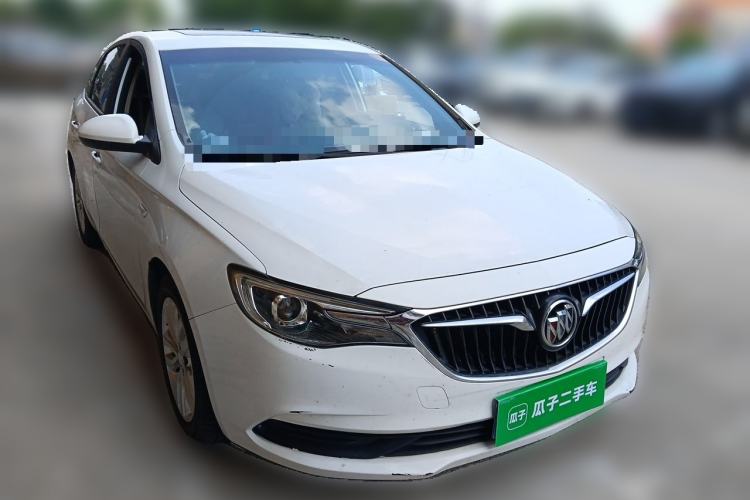 Used Buick GT 2018 15T Dual-Clutch Elite Model China V Standard Front Right 45 Deg