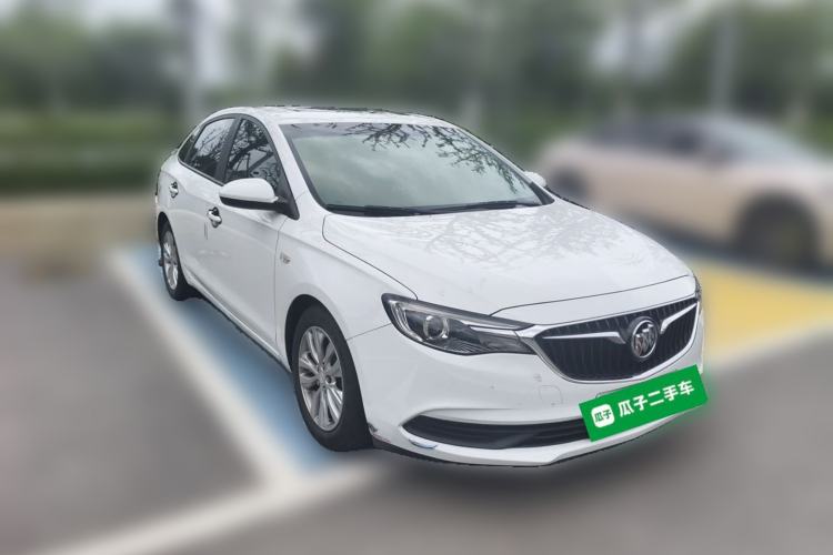 Used Buick GT 2018 15T Dual-Clutch Elite Model China V Standard Front Right 45 Deg