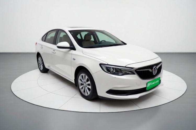 Used Buick GT 2018 15T Manual Elite Version China V Standard Front Right 45 Deg