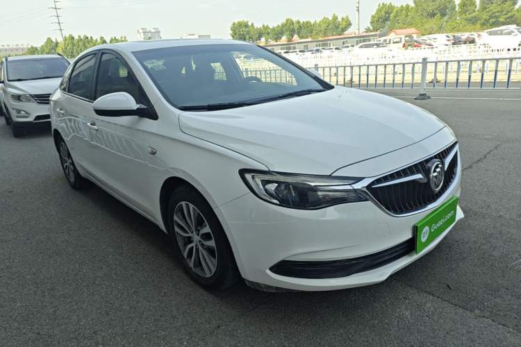Used Buick GT 2018 18T Automatic Elite Model Front Right 45 Deg